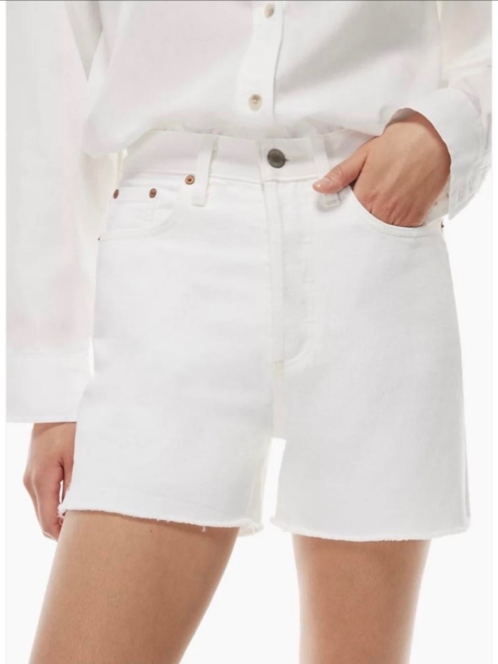 EUC Denim Forum | The Yoko Hi-Rise Mid-Thigh Denim Short - Size 28
